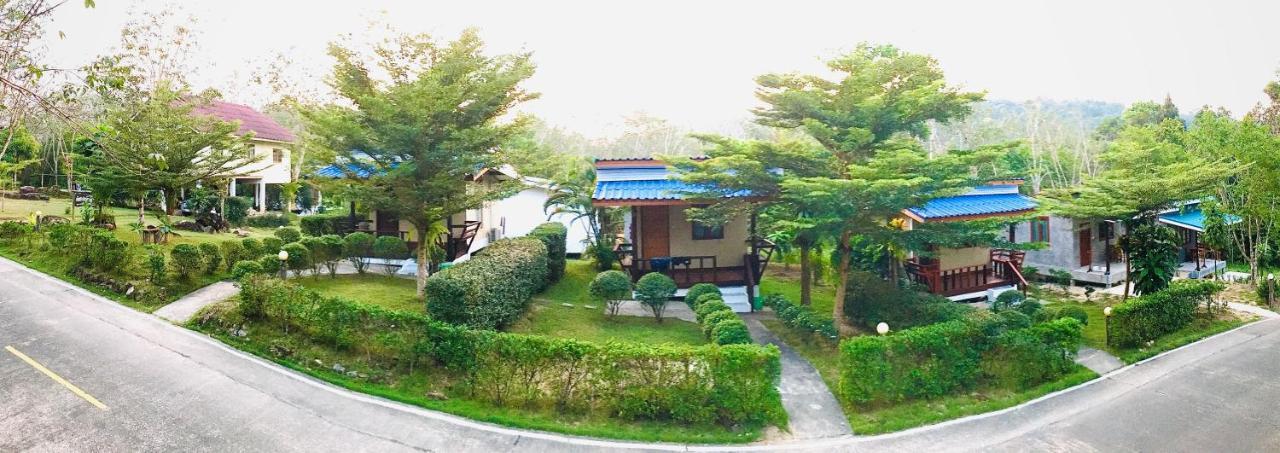 Baan Sangchan Ko Kut エクステリア 写真